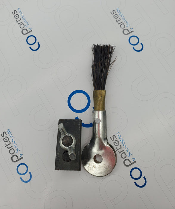 Soporte cepillo separador de hojas
