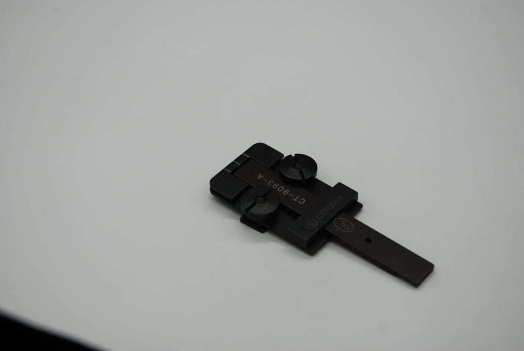 A9086JA - Clincher plate Assembly (Thick, round)